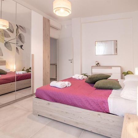 Green House Exclusive Suite Near Metro A Roma Esterno foto